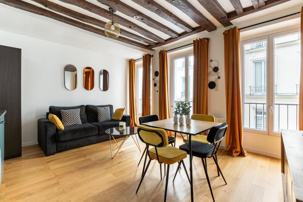 Grands Boulevards 22 : Appartement Cosy 1Br-4P Parijs Buitenkant foto